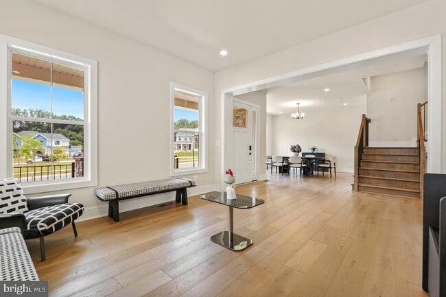 Foto del edificio - 12321 Potomac Hunt Rd