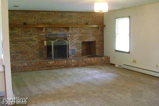 Primary Photo - 11871 Marsh Rd