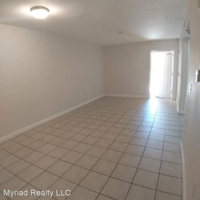 Building Photo - 2 br, 2 bath House - 3710 N Jog Rd #104