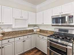 Building Photo - 5800 Fox Club Ln