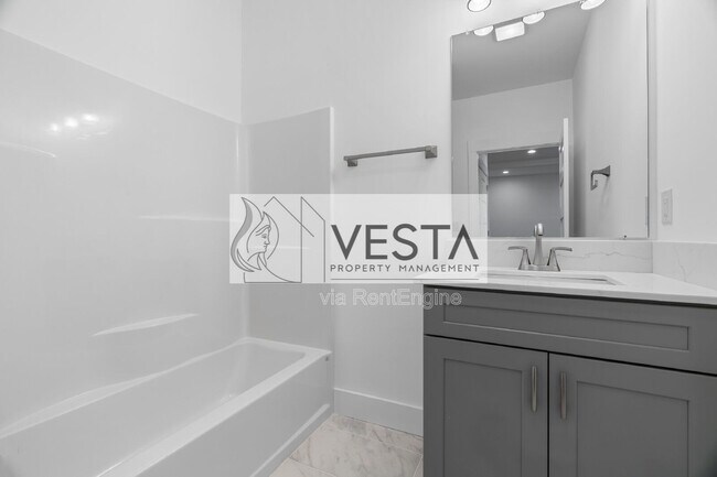 Foto del edificio - 510 Deaverview Rd