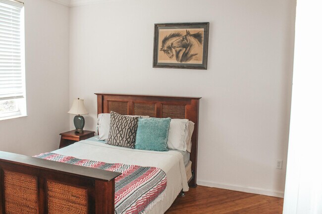 Foto del edificio - 2060 Greenview Shores Blvd
