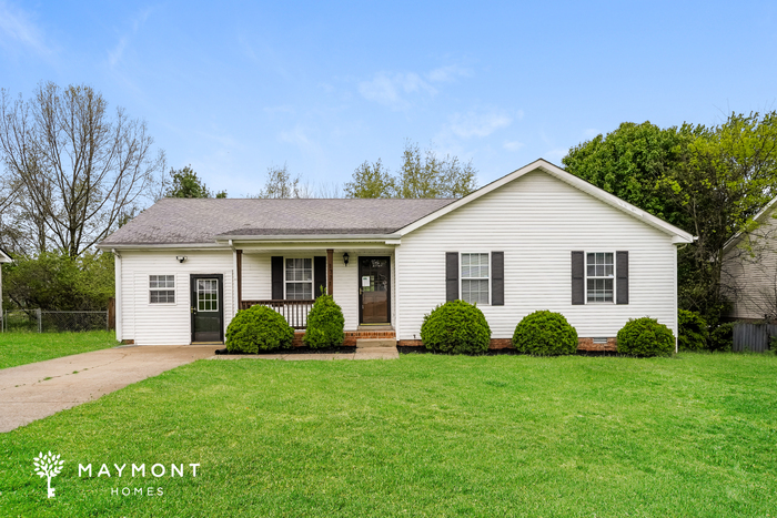 Foto principal - Modern 3 Bedroom Home in Clarksville, TN!