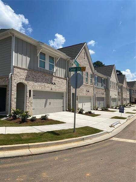 Building Photo - 3760 Denton Rd