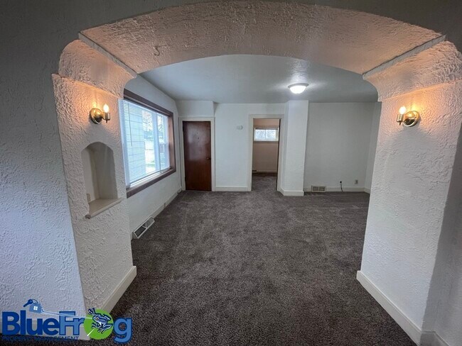 Foto del edificio - 922/924 Erie Avenue - 922