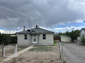 Building Photo - 705 French St