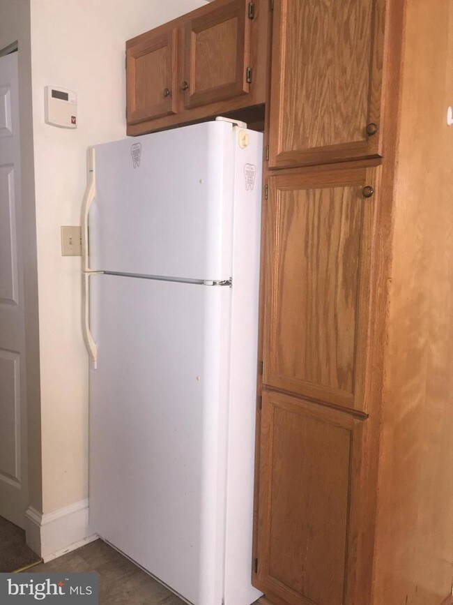 Foto del edificio - 114 W All Saints St