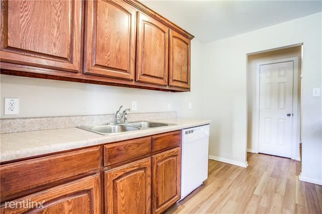 Foto del edificio - 3 br, 2 bath House - 3604 Sugarberry Dr
