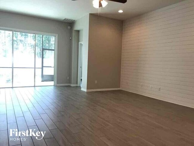 Building Photo - 10040 Bengal Fox Dr