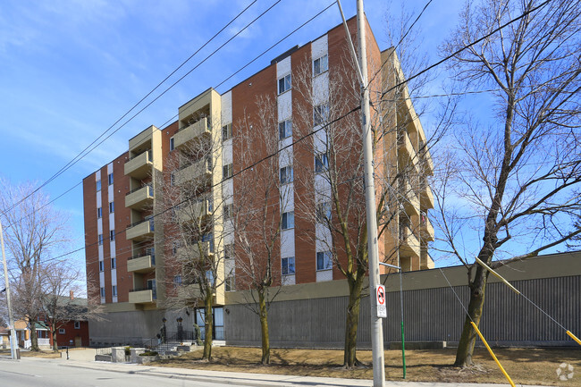 Photo du bâtiment - Princess Apartments