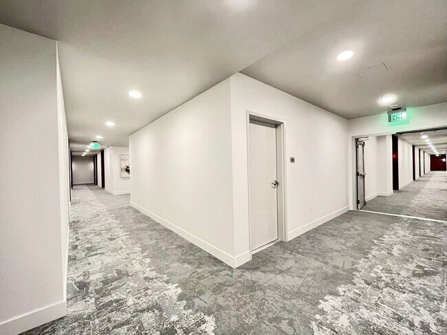 Foto del edificio - Great Condo For Rent