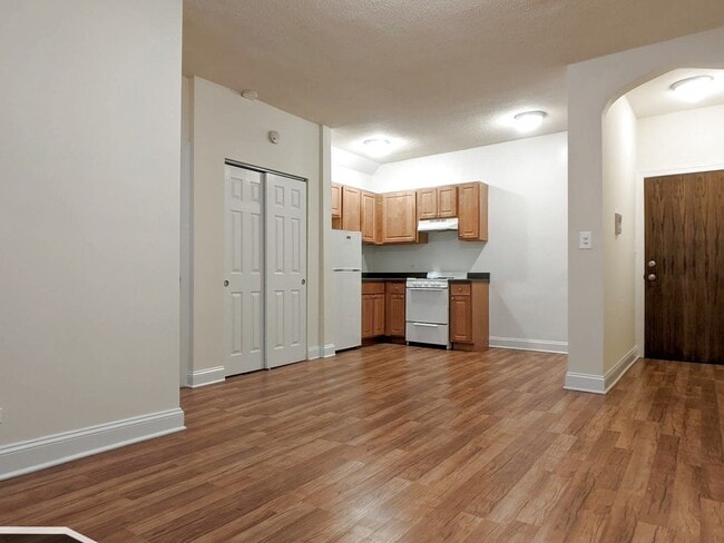 Building Photo - 1742 N Humboldt Blvd