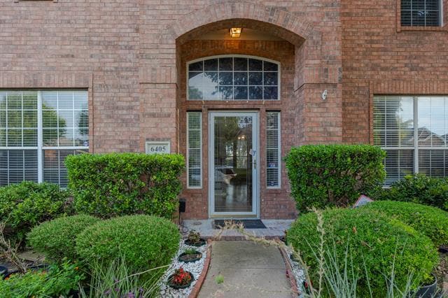 Foto del edificio - 6405 Calloway Dr