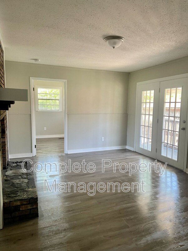 Foto del edificio - 4224 43rd Ave N