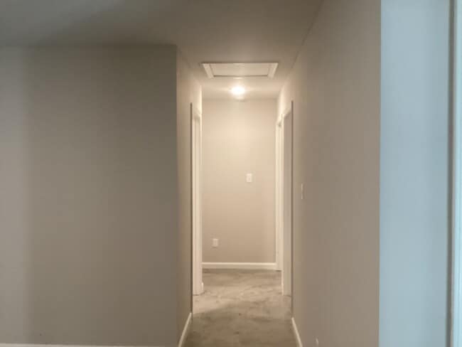 Foto del edificio - 4367 Suncrest Dr