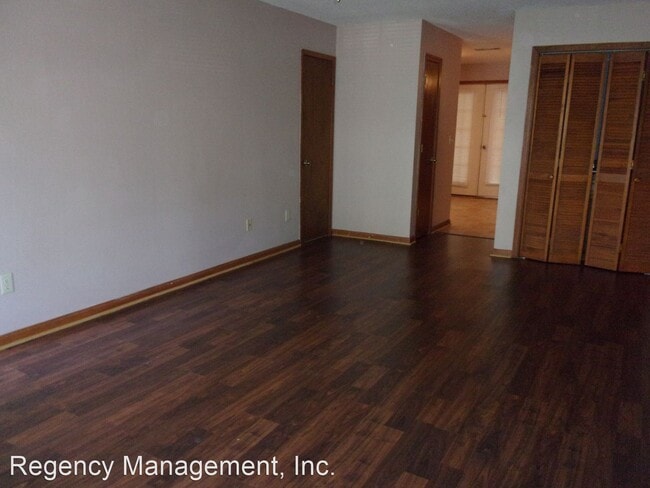 Foto del edificio - 2 br, 1.5 bath House - 168 Lakeview Dr