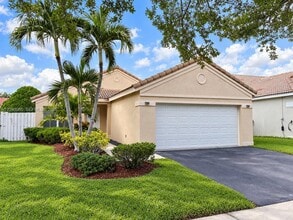 Building Photo - 751 Sand Creek Cir