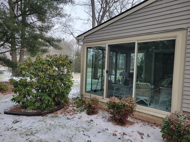 Building Photo - 7 Nantucket Ct