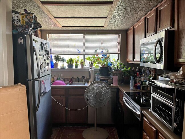Foto del edificio - 13357 Water Oak Ln