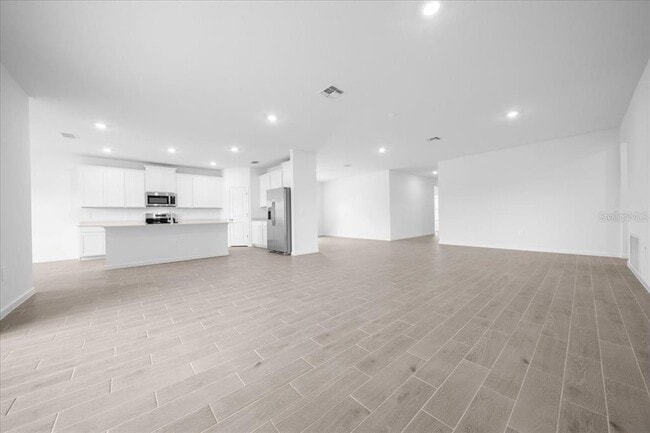Foto del edificio - 8885 SW 68th Ter Rd