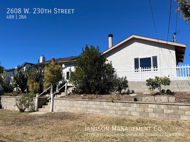 Building Photo - 2608 W 230th St