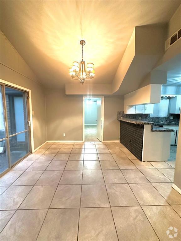 Building Photo - 3918 Dalmatian Dr