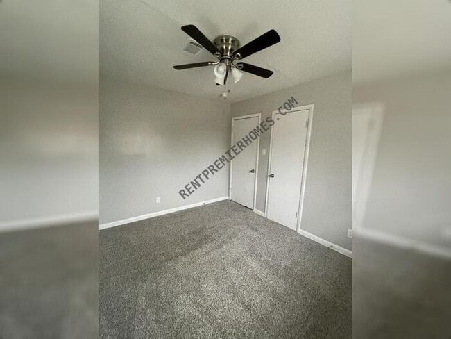 Building Photo - 6706 W Wakefield Dr