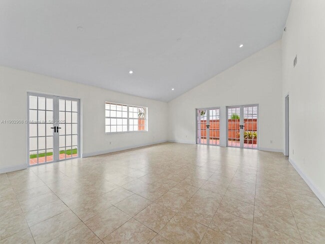 Foto del edificio - 9947 NW 47th Terrace