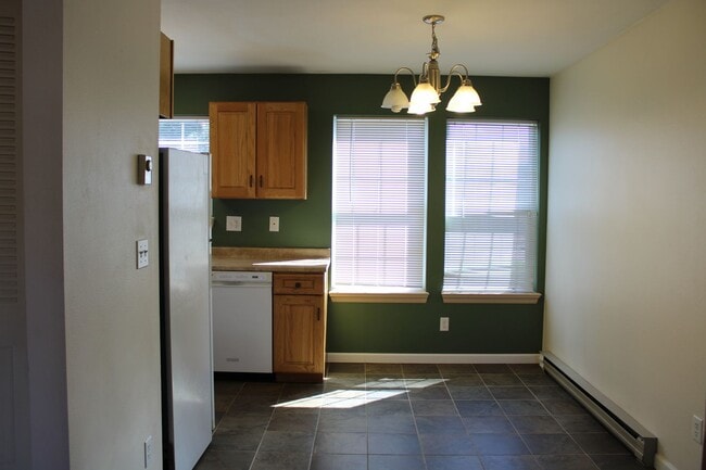 Building Photo - 1813 Belmar Dr