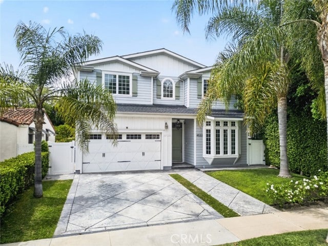 Foto del edificio - 4533 Farmdale Ave