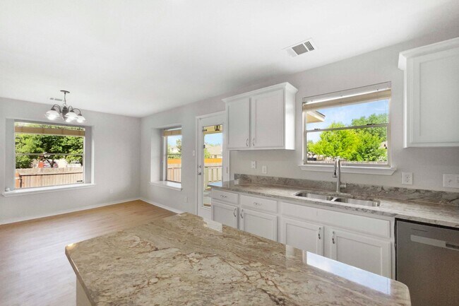 Building Photo - 14300 Nestle Ct