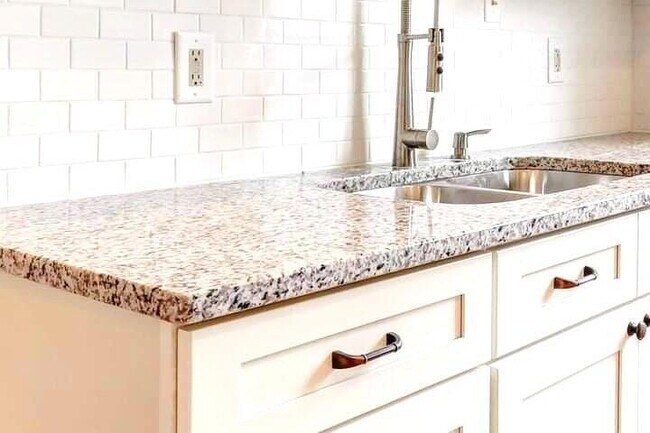 Foto del edificio - 65 Vanderhorst St