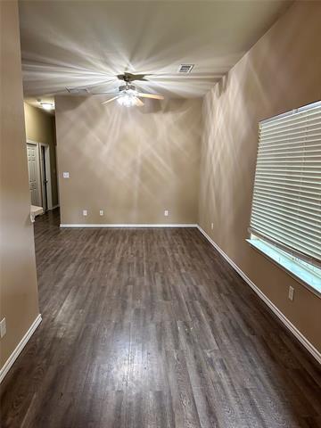 Building Photo - 612 S Elm St