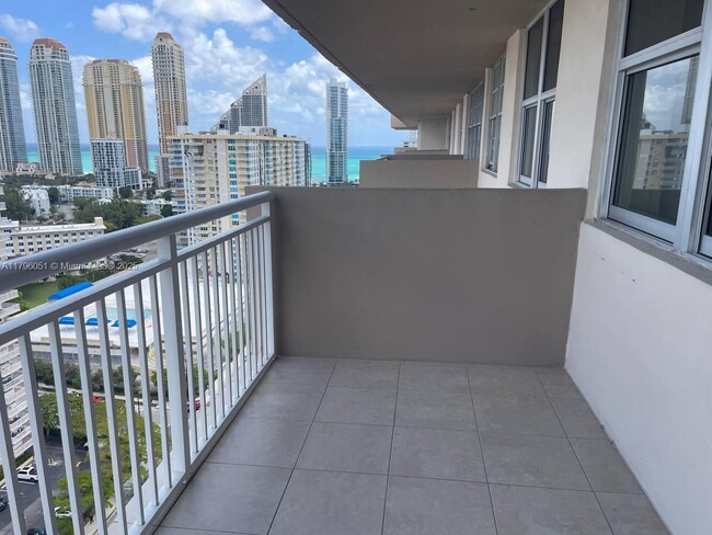 Foto del edificio - 250 174th St