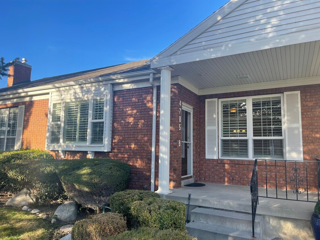 4785 S Dipo Plz Unit B, Millcreek, UT 84117 Condo for Rent in