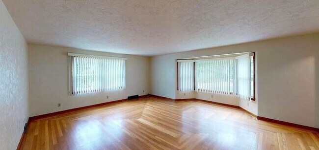 Foto del edificio - 264 Smartnick Rd