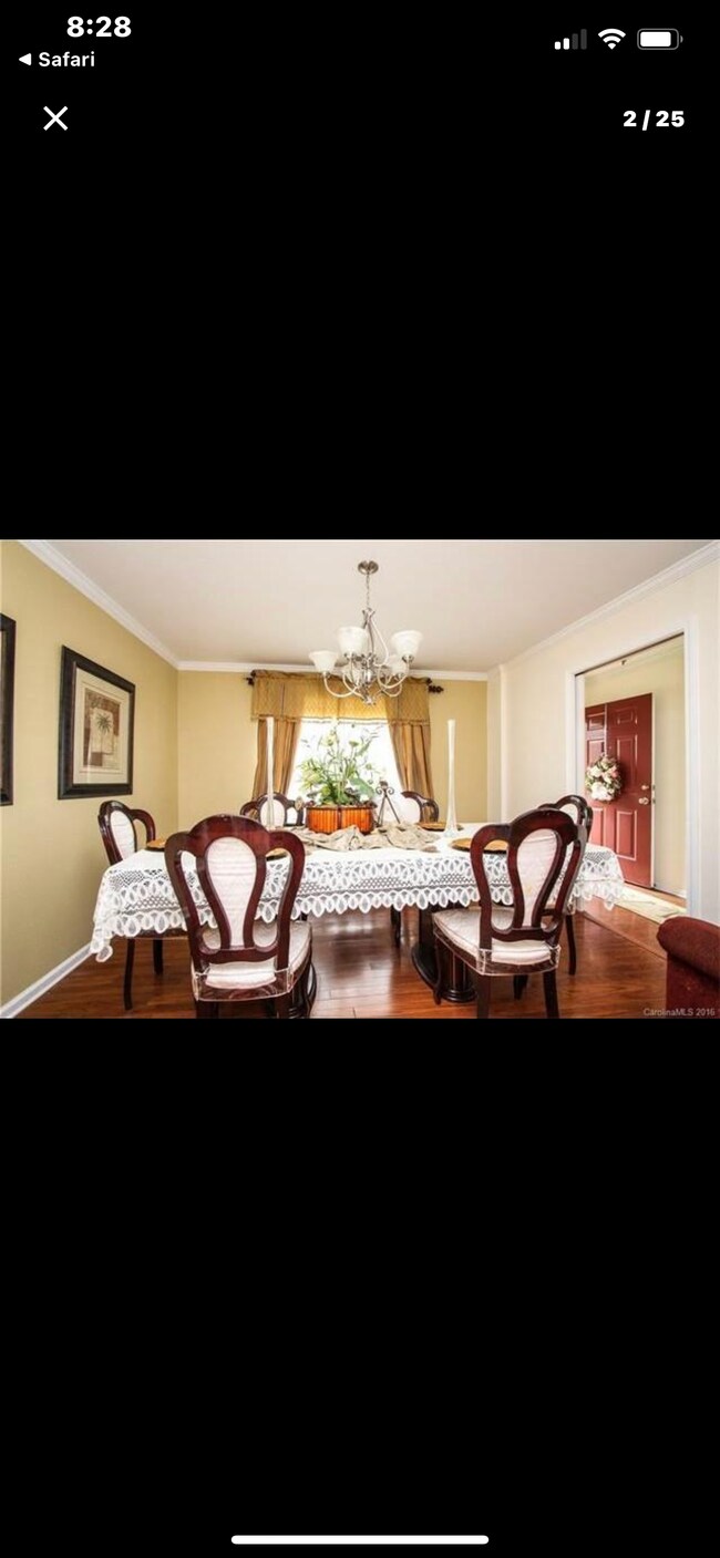 Dinning Room - 10611 River Hollow Ct