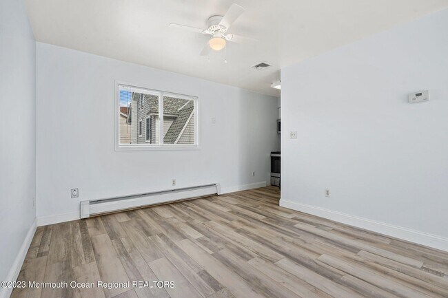 Foto del edificio - 807 Beach Ave