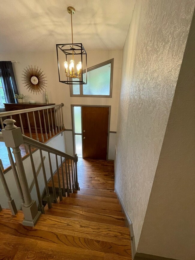 Foto del edificio - 4528 Sherry Ln