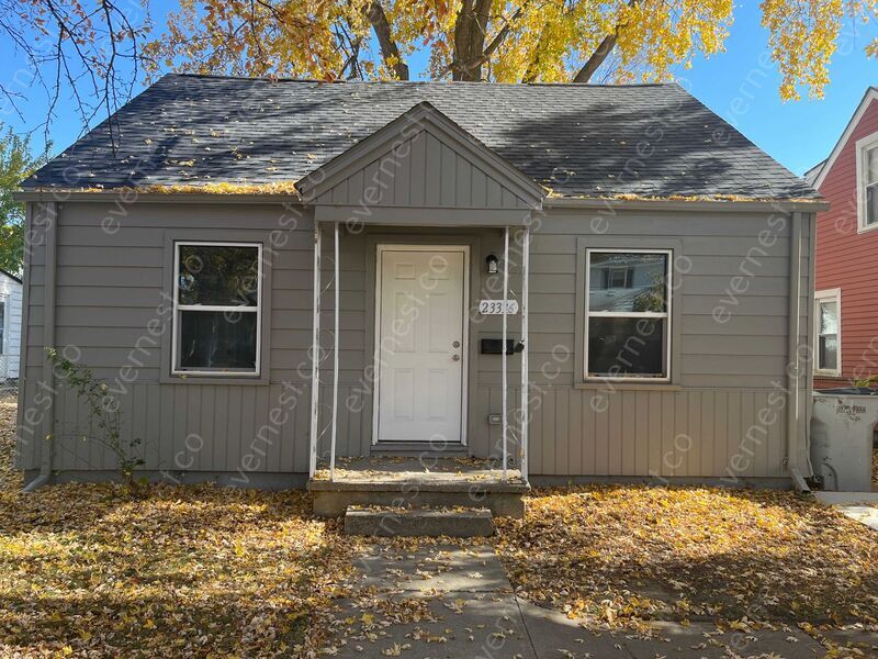 23336 Vassar Ave, Hazel Park, MI 48030 House Rental in Hazel Park, MI