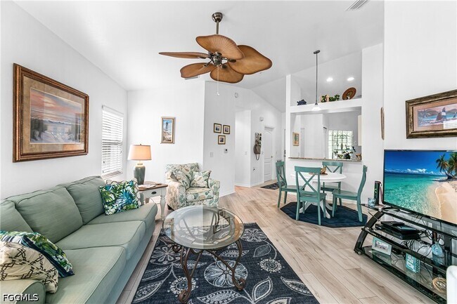 Foto del edificio - 12181 Summergate Cir