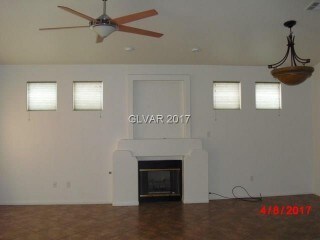 Foto del edificio - 356 Blackstone River Ave