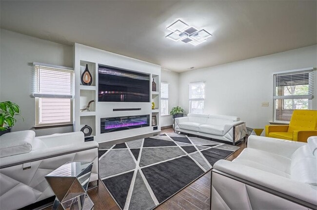 Foto del edificio - 728 Sweet Ashley Way