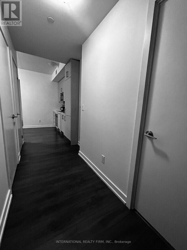 Photo du bâtiment - 297 College St