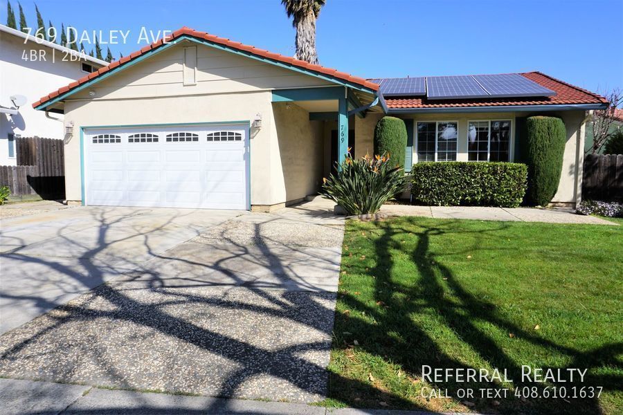 Primary Photo - Well Maintained Home in Great Blossom Vall...