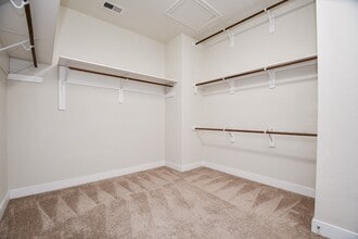 Building Photo - 25106 Sundance Park Ln