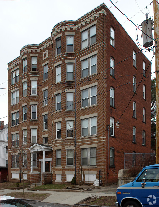 Building Photo - Clinton Avenue Apartments