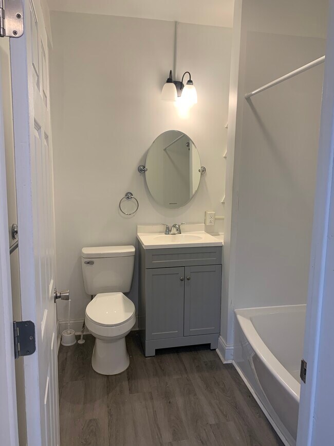 319 N Main St Unit 317 B, Lawrenceville, VA 23868 Apartments in Lawrenceville, VA