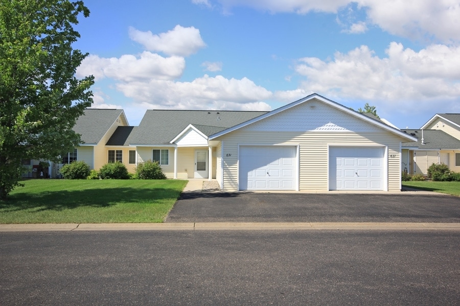 The Villas at Vista North Apartments at 639 Villa Ct NW Bemidji, MN