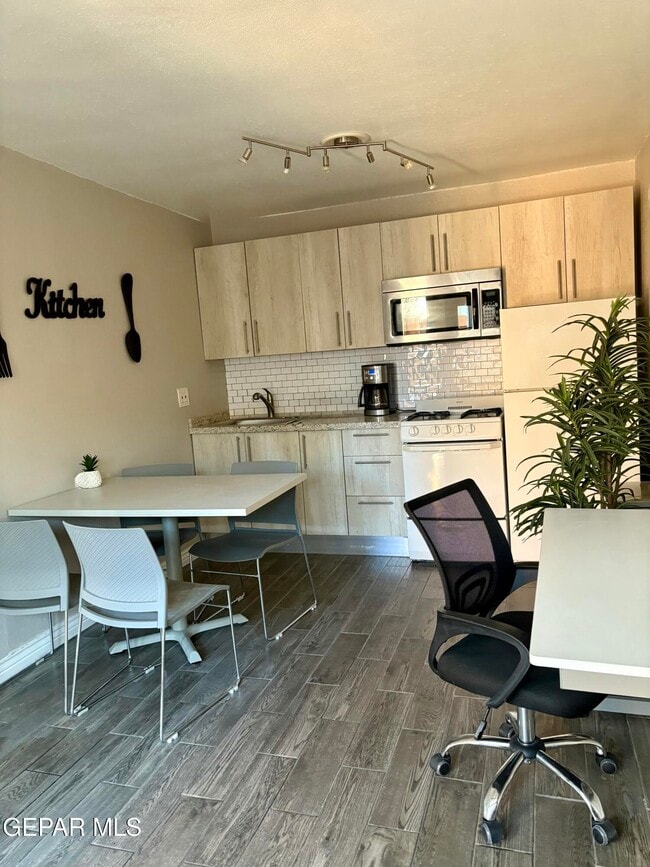 Foto del edificio - 502 Cincinnati Ave